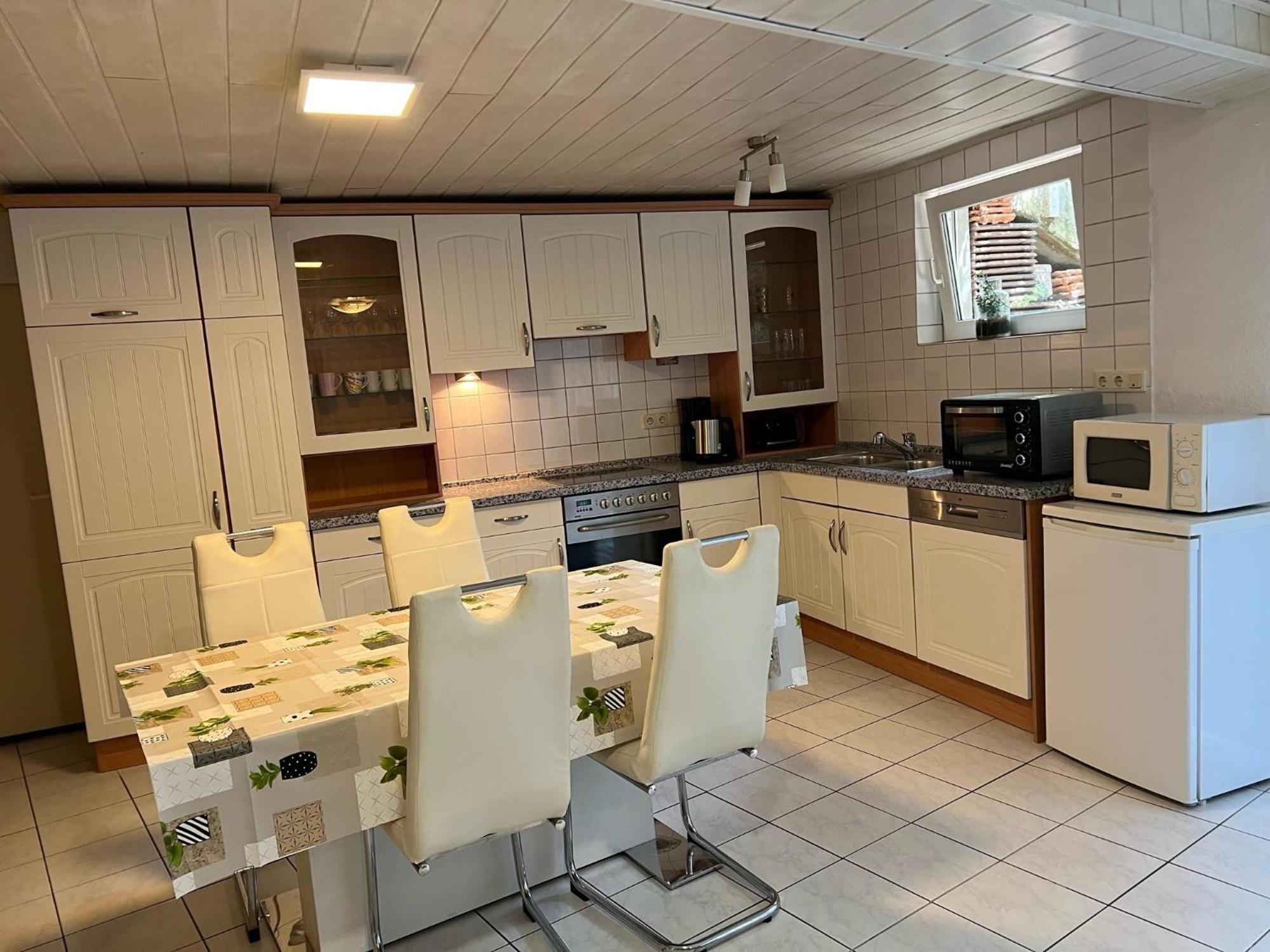 Linh'S Ferienwohnung Saarburg Εξωτερικό φωτογραφία